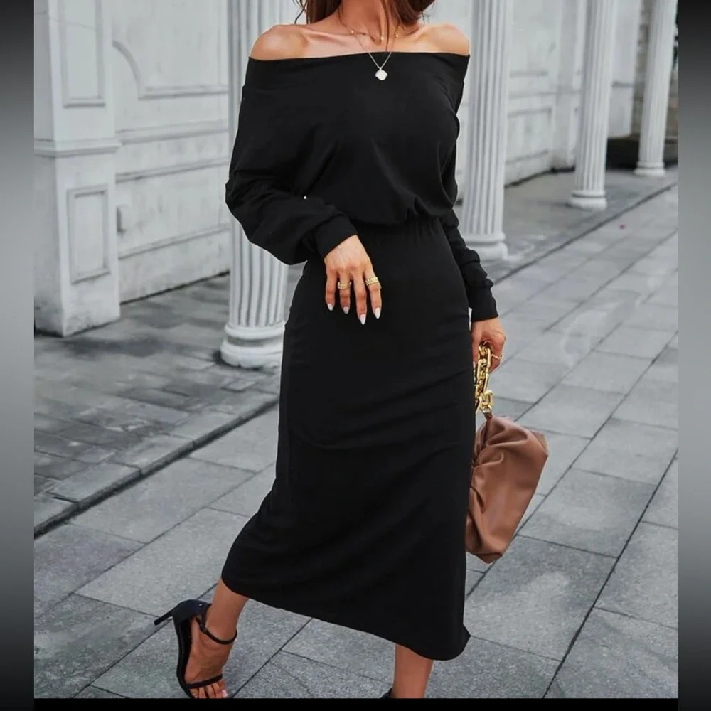OFF SHOULDER SPLIT HEM DRESS - Picture 3 of 4